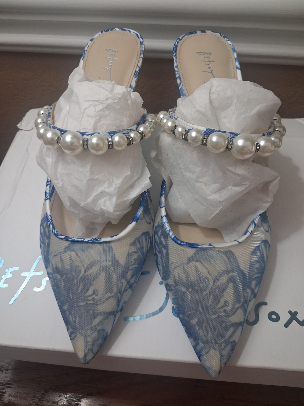 Blue Floral Pearl-Embellished Women’s Kitten Heal - Picture 3 of 9